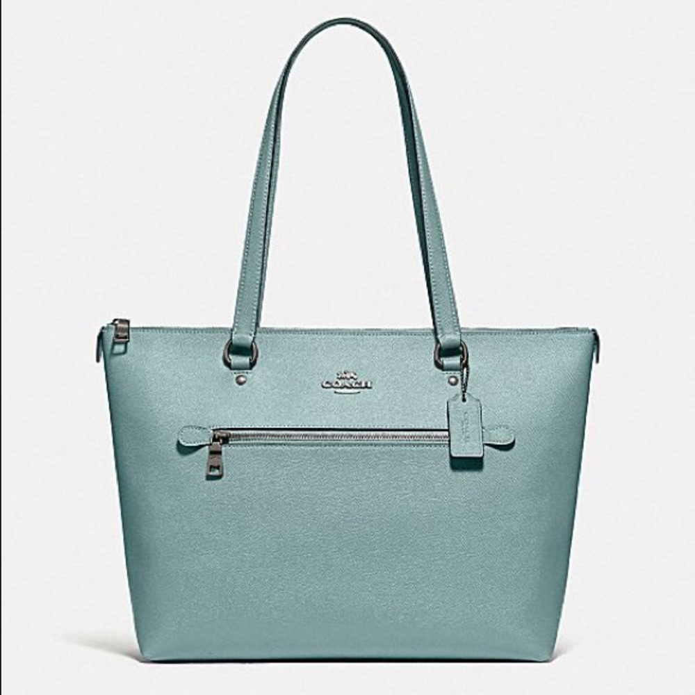 Coach Leather bag Make an offer!!!